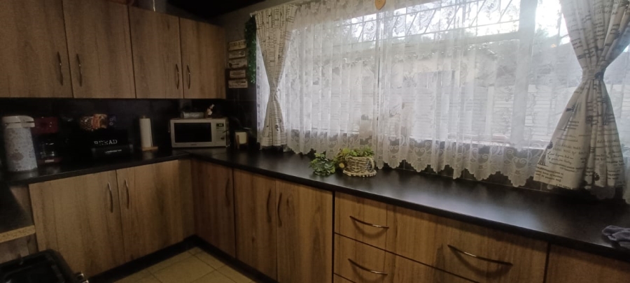 3 Bedroom Property for Sale in Sasolburg Ext 12 Free State